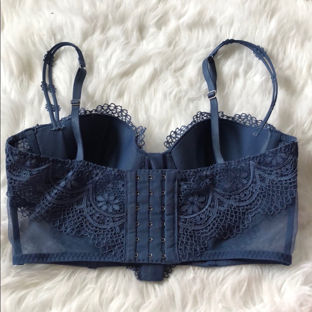 Victoria’s Secret • 2015 Very Sexy Long-Lined Demi - Picture 11 of 16